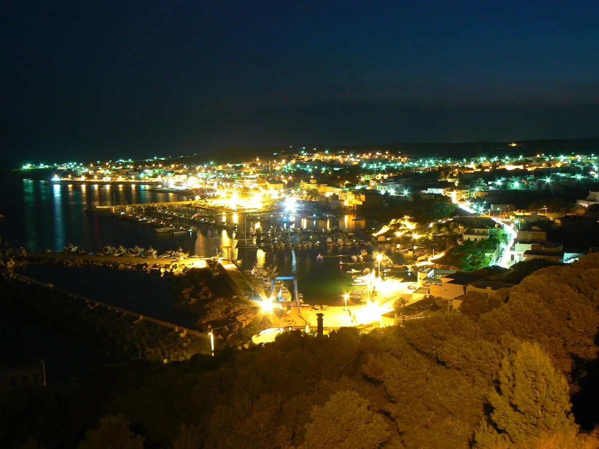 Dove parcheggiare a Santa Maria di Leuca: guida aggiornata 2026